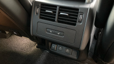 Land Rover Discovery 3.0 D350 Dynamic SE 5dr Auto Diesel Station Wagon